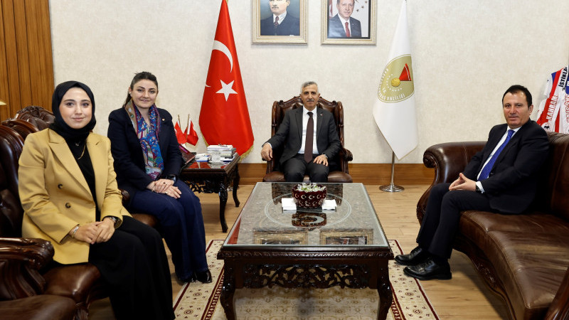 Sanayide Kadın Eli Projesi İçin İlk İmzalar Atıldı
