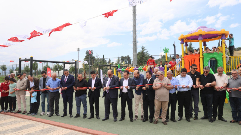 Yıldızkent Parkı Hizmete Açıldı